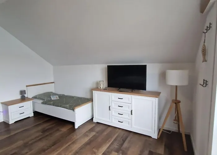 House In With 1 Bedroom Nyaraló Mücheln