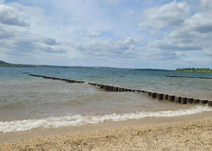 House In With 1 Bedroom *